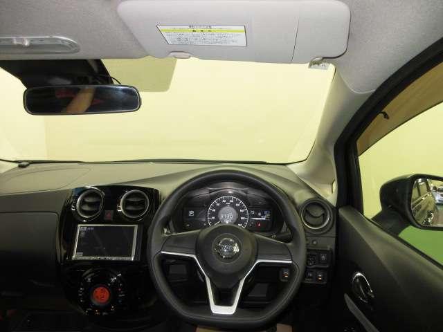 ノート １．２　ｅ－ＰＯＷＥＲ　Ｘ　エマージェンシーブレーキ付き　ＡＵＴＯエアコン　１オーナー　ナビＴＶ　ＡＷ　運転席エアバッグ　ドラレコ　ＥＴＣ車載器　パワーウィンドウ　パワステ　メモリーナビ　ＡＢＳ　ワンセグ　エマジェンシーブレーキ（10枚目）