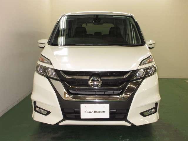 セレナ ２．０　ハイウェイスター　Ｖセレクション　エマージェンシーブレーキ・バックカメラ付　Ｉ－ＳＴＯＰ　両側ＡＳＤ　Ａクルーズ　車線逸脱　バックカメラ　ＥＴＣ　ＴＶナビ　ドライブレコーダー　キーレス　オートエアコン　メモリーナビ　パワーウインドウ　エアバッグ　アルミ　ＡＢＳ（2枚目）