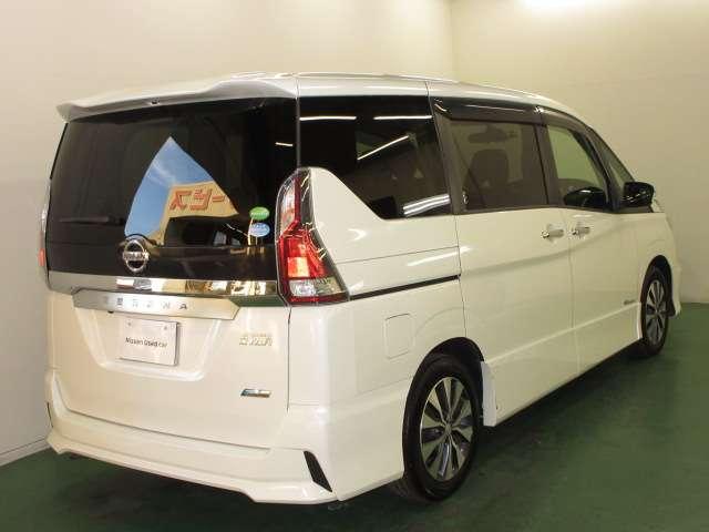 セレナ ２．０　ハイウェイスター　Ｖセレクション　エマージェンシーブレーキ・バックカメラ付　Ｉ－ＳＴＯＰ　両側ＡＳＤ　Ａクルーズ　車線逸脱　バックカメラ　ＥＴＣ　ＴＶナビ　ドライブレコーダー　キーレス　オートエアコン　メモリーナビ　パワーウインドウ　エアバッグ　アルミ　ＡＢＳ（5枚目）