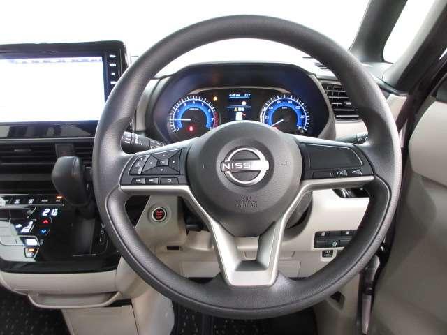 ルークス ６６０　Ｘ　全周囲カメラ・衝突軽減ブレーキ搭載　アラモニ　前後衝突軽減ブレーキ　車線逸脱防止　スマートキー　キーフリー　ドライブレコーダー　ｉ－ｓｔｏｐ　フルオートエアコン　パワーウインドウ　ＬＥＤ　バックカメラ　盗難防止　カーテンエアバッグ（13枚目）