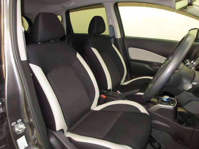 ノート １．２　ｅ－ＰＯＷＥＲ　Ｘ　エマージェンシーブレーキ・全周囲カメラ付　３６０°カメラ　Ｒカメラ　運転席助手席エアバック　レーンキープ　ＡＵＴＯエアコン　盗難防止システム　ナビＴＶ　ＡＷ　サイドカメラ　運転席エアバッグ　キーレスエントリー　アイドリングストップ　パワステ（19枚目）