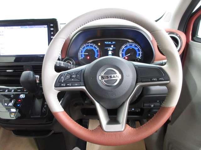 デイズ ６６０　ボレロ　全周囲カメラ・衝突軽減ブレーキ搭載　全周囲モニター　メモリーナビ　車線逸脱警報　ドライブレコーダー　フルオートエアコン　スマートキー　Ｗエアバック　アイドリングストップ　ＥＴＣ　衝突回避支援（13枚目）