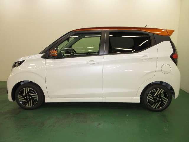 デイズ ６６０　ハイウェイスターＸ　エマージェンシーブレーキ・全周囲カメラ付　ブレーキサポート　全周囲カメラ　ＬＥＤ　ドライブレコーダー　イモビライザー　インテリジェントキー　レーンキープ　バックカメラ　ナビＴＶ　アイドリングストップ　オートエアコン　デュアルエアバッグ　ＡＢＳ（3枚目）