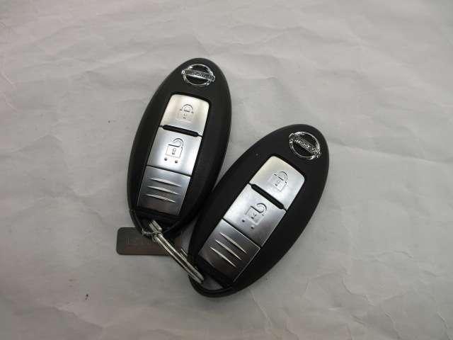 ノート 1.2 e-POWER X 全周囲カメラ・衝突軽減ブレーキ搭載 360°カメラ 運転席助手席エアバック レーンキープ AUTOエアコン 盗難防止システム 運転席エアバッグ キーレスエントリー ETC車載器 アイドリングストップ パワーウィンドウ パワステ ABS(19枚目)