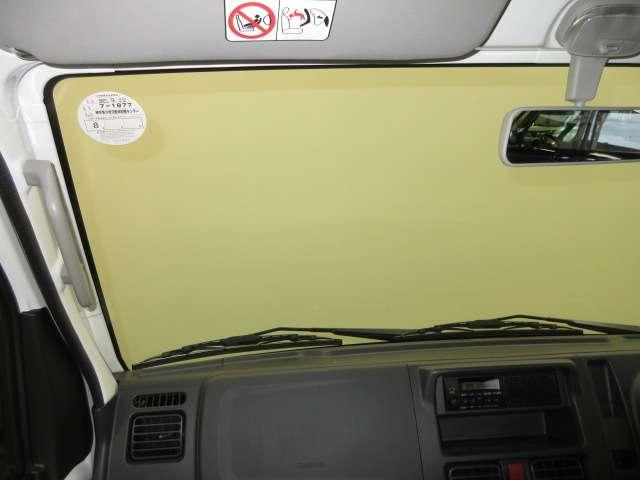 クリッパートラック 660 DX ラジオパワーウィンドウ パワステ エアコン 助手席エアバッグ 運転席エアバッグ パワーウインドウ アイドリングストップ キーレス(9枚目)