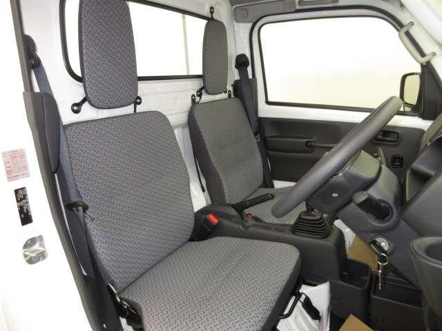 クリッパートラック 660 DX ラジオパワーウィンドウ パワステ エアコン 助手席エアバッグ 運転席エアバッグ パワーウインドウ アイドリングストップ キーレス(16枚目)