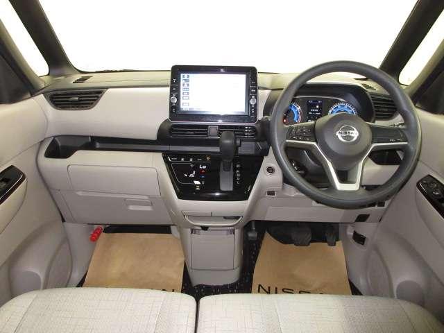 ルークス 660 X 9インチナビ・全方位カメラ・ETC アラモニ 前後衝突軽減ブレーキ 車線逸脱防止 ETC スマートキー キーフリー i-stop フルオートエアコン パワーウインドウ バックカメラ 盗難防止 カーテンエアバッグ Wエアバック エアバック(4枚目)