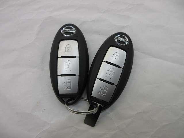 ルークス 660 X 9インチナビ・全方位カメラ・ETC アラモニ 前後衝突軽減ブレーキ 車線逸脱防止 ETC スマートキー キーフリー i-stop フルオートエアコン パワーウインドウ バックカメラ 盗難防止 カーテンエアバッグ Wエアバック エアバック(16枚目)