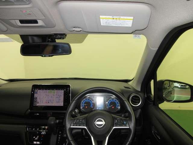 デイズ ６６０　ハイウェイスターＸ　プロパイロット　エディション　元展示・試乗車　衝突被害軽減ブレーキ　スマートキー＆プッシュスタート　ＬＥＤヘッド　レーダークルーズ　盗難防止装置　アイドリングストップ　ＬＫＡＳ　ドラレコ　パワーステアリング　オートエアコン　Ｂカメラ　ワンセグ　メモリーナビゲーション（10枚目）