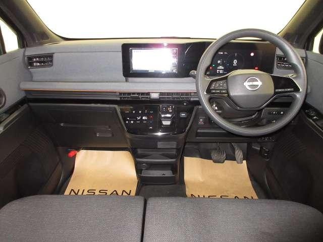 サクラ X 衝突被害軽減ブレーキ・ハイビームアシスト アラウンドヴューモニター 運転席エアバック AAC スマートキー レーンアシスト ETC キーレスエントリー バックモニター パワーステアリング アルミホイール ABS サイドカーテンエアバック(4枚目)