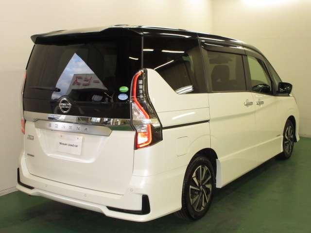 セレナ ２．０　ハイウェイスター　Ｖ　プロパイロット・後席モニター　サイドエアバッグ　アラウンドビュ－　アルミ　衝突被害軽減　エアバッグ　両側オートスライドドア　クルコン　サイドカメラ　メモリーナビ　アイドリングストップ　ナビＴＶ　ドラレコ　パワステ　Ｗエアバッグ（5枚目）