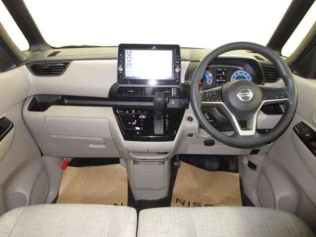 ルークス ６６０　Ｘ　両側スライドドア・衝突被害軽減ブレーキ　前後衝突軽減ブレーキ　車線逸脱防止　スマートキー　キーフリー　ドライブレコーダー　ｉ－ｓｔｏｐ　フルオートエアコン　パワーウインドウ　カーテンエアバッグ　Ｗエアバック　メモリーナビ　エアバック　ＡＢＳ（4枚目）