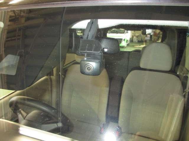 ルークス ６６０　Ｘ　両側スライドドア・衝突被害軽減ブレーキ　前後衝突軽減ブレーキ　車線逸脱防止　スマートキー　キーフリー　ドライブレコーダー　ｉ－ｓｔｏｐ　フルオートエアコン　パワーウインドウ　カーテンエアバッグ　Ｗエアバック　メモリーナビ　エアバック　ＡＢＳ（20枚目）