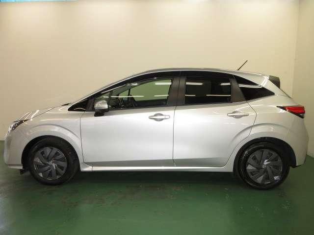 ノート 1.2 S 衝突被害軽減ブレーキ・アラウンドビューモ 軽減ブレーキ 360°カメラ LDW バックカメラ サイドカメラ インテリキー オートエアコン サイドエアバッグ リモコンキー エアバッグ ABS パワーステアリング 助手席エアバッグ(3枚目)