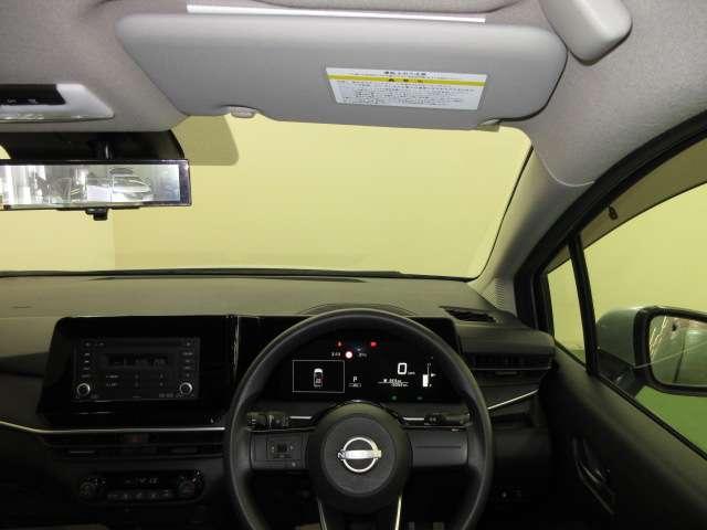 ノート 1.2 S 衝突被害軽減ブレーキ・アラウンドビューモ 軽減ブレーキ 360°カメラ LDW バックカメラ サイドカメラ インテリキー オートエアコン サイドエアバッグ リモコンキー エアバッグ ABS パワーステアリング 助手席エアバッグ(10枚目)