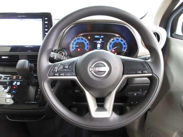 デイズ ６６０　Ｘ　元展示・試乗車　アラウンドＭ　踏み間違え防止　スマートキー　イモビライザー　バックカメラ　レーンキープ　アイドリングストップ　ドライブレコーダー　キーレス　フルオートエアコン　ナビＴＶ　ＷＡＢ　運転席エアバック　ＰＳ（13枚目）