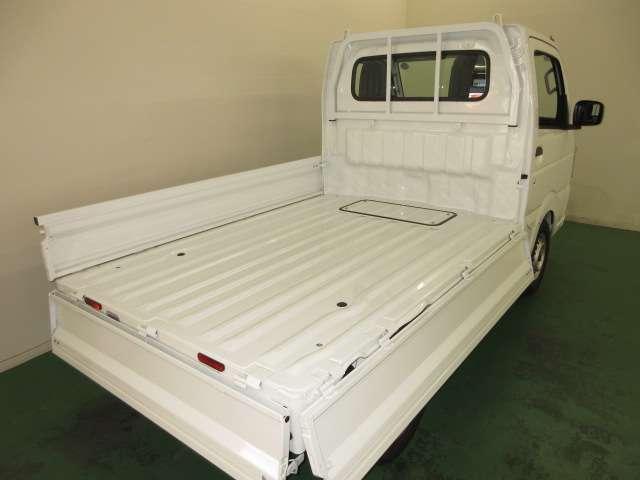 ＮＴ１００クリッパートラック ６６０　ＤＸ　４ＷＤ　元展示・試乗車　キーレスキー　Ｗエアバッグ　運転席エアバック　ＰＳ　４ＷＤ　エアコンパワステ　パワーウィンドウ　試乗車　ＡＢＳ　寒冷地仕様　アイドリングストップ（18枚目）