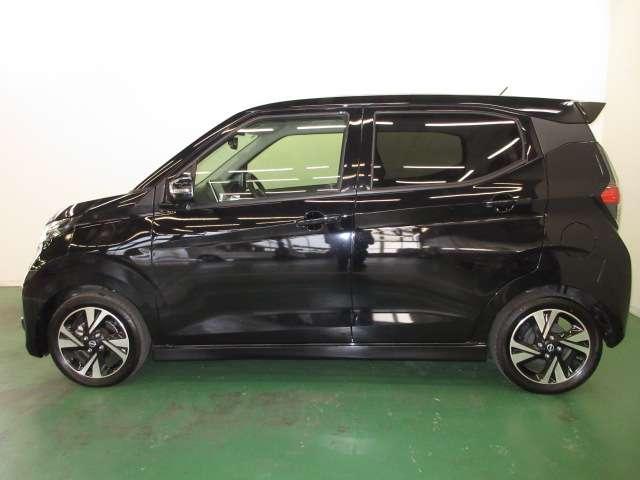 デイズ 660 ハイウェイスターGターボ プロパイロット エディション アルミ イモビ エアバック LEDヘッドライト レーダークルーズ インテリジェントキー レーンアシスト キーレス ドライブレコーダー サイドカメラ アイドリングストップ エアコン メモリ-ナビ ABS(3枚目)