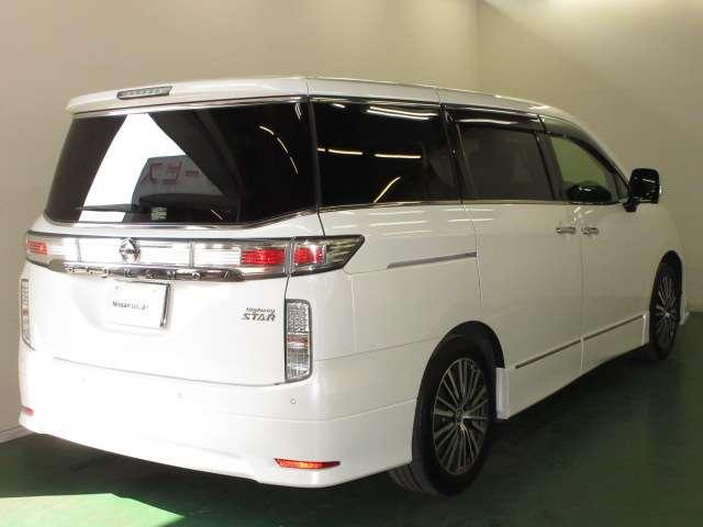 エルグランド ２．５　２５０ハイウェイスターＳ　全周囲カメラ・衝突軽減ブレーキ搭載　アルミホイル　両側パワ－スライドドア　３６０カメラ　ドライブレコーダ　サイドカメラ　クルコン　Ｂカメラ　ＬＥＤヘッドランプ　サイドカーテンエアバック　メモリーナビ　ＥＴＣ　エアコン　ナビＴＶ　ＡＢＳ（5枚目）