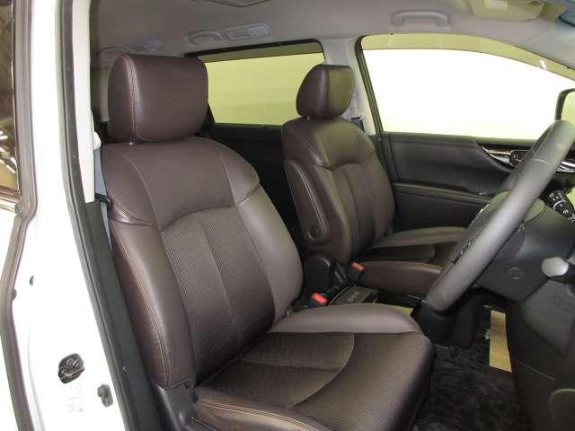 エルグランド ２．５　２５０ハイウェイスターＳ　全周囲カメラ・衝突軽減ブレーキ搭載　アルミホイル　両側パワ－スライドドア　３６０カメラ　ドライブレコーダ　サイドカメラ　クルコン　Ｂカメラ　ＬＥＤヘッドランプ　サイドカーテンエアバック　メモリーナビ　ＥＴＣ　エアコン　ナビＴＶ　ＡＢＳ（14枚目）