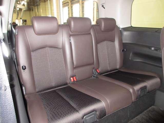 エルグランド ２．５　２５０ハイウェイスターＳ　全周囲カメラ・衝突軽減ブレーキ搭載　アルミホイル　両側パワ－スライドドア　３６０カメラ　ドライブレコーダ　サイドカメラ　クルコン　Ｂカメラ　ＬＥＤヘッドランプ　サイドカーテンエアバック　メモリーナビ　ＥＴＣ　エアコン　ナビＴＶ　ＡＢＳ（18枚目）