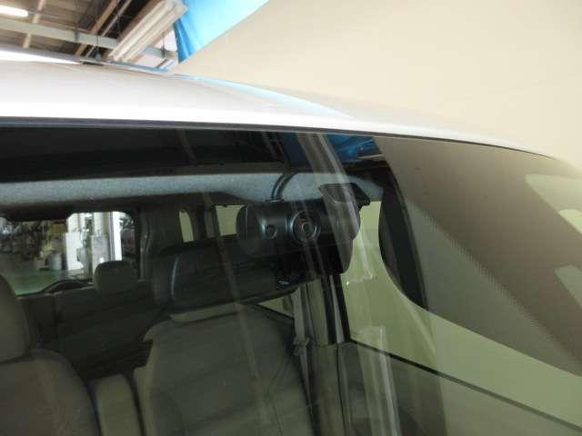 ルークス ６６０　Ｘ　全周囲カメラ・衝突軽減ブレーキ搭載　アラモニ　前後衝突軽減ブレーキ　車線逸脱防止　スマートキー　キーフリー　ドライブレコーダー　ｉ－ｓｔｏｐ　フルオートエアコン　パワーウインドウ　ＬＥＤ　バックカメラ　盗難防止　カーテンエアバッグ（15枚目）