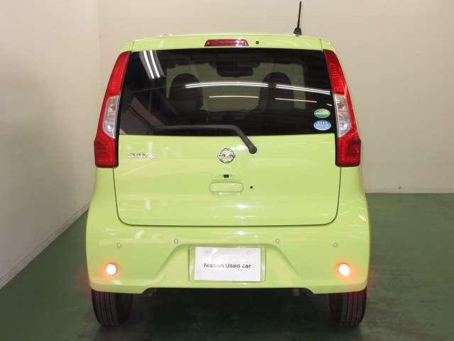 デイズ ６６０　Ｘ　全周囲カメラ・衝突軽減ブレーキ搭載　エマジェンシーブレーキ　ｉＳＴＯＰ　イモビライザー　Ｗエアバック　オ－トエアコン　バックカメラ　ＡＢＳ　運転席エアバッグ　キーレス　パワーウィンドウ　パワーステアリング　サイドカメラ　マルチビュー（6枚目）