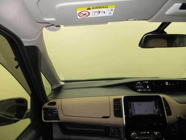 セレナ ２．０　ハイウェイスター　Ｖセレクション　全周囲カメラ・衝突軽減ブレーキ搭載　全周カメラ　Ｉ－ＳＴＯＰ　サイドカメラ　両側ＡＳＤ　Ａクルーズ　ワンオ－ナ－車　ＬＥＤヘッドライト　バックカメラ　パーキングアシスト　ＴＶナビ　ドライブレコーダー　キーレス　オートエアコン　エアバッグ（9枚目）