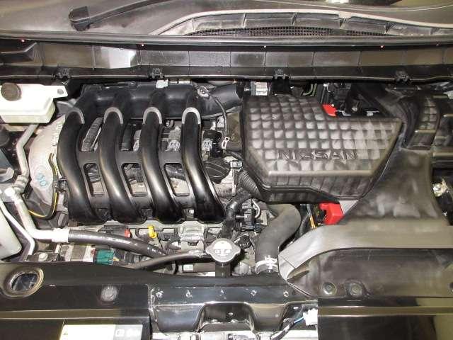 セレナ ２．０　ハイウェイスター　Ｖセレクション　全周囲カメラ・衝突軽減ブレーキ搭載　全周カメラ　Ｉ－ＳＴＯＰ　サイドカメラ　両側ＡＳＤ　Ａクルーズ　ワンオ－ナ－車　ＬＥＤヘッドライト　バックカメラ　パーキングアシスト　ＴＶナビ　ドライブレコーダー　キーレス　オートエアコン　エアバッグ（20枚目）