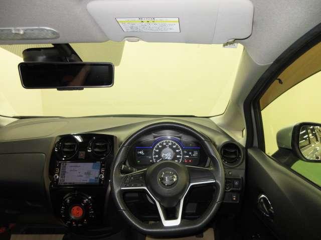 ノート 1.2 e-POWER メダリスト 全周囲カメラ・衝突軽減ブレーキ搭載 被害軽減ブレーキ TVナビ ドライブレコーダ バックモニター インテリキー アイドリングストップ 盗難防止装置 LEDランプ 車線逸脱警報システム キーフリー アルミホイール ETC オートエアコン(10枚目)