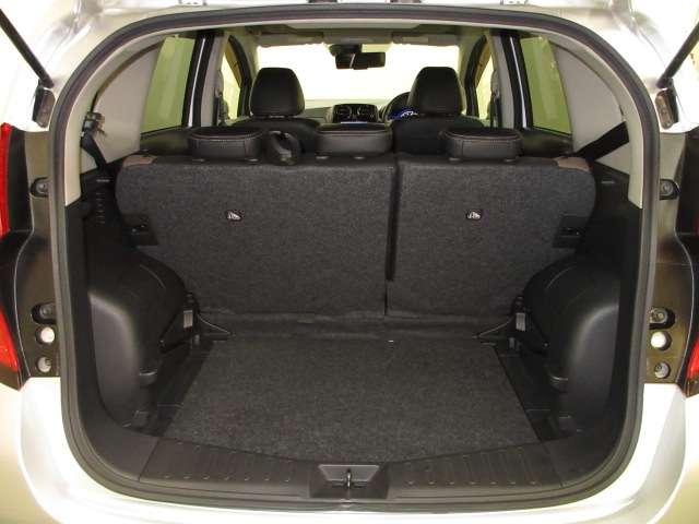 ノート 1.2 e-POWER メダリスト 全周囲カメラ・衝突軽減ブレーキ搭載 被害軽減ブレーキ TVナビ ドライブレコーダ バックモニター インテリキー アイドリングストップ 盗難防止装置 LEDランプ 車線逸脱警報システム キーフリー アルミホイール ETC オートエアコン(19枚目)