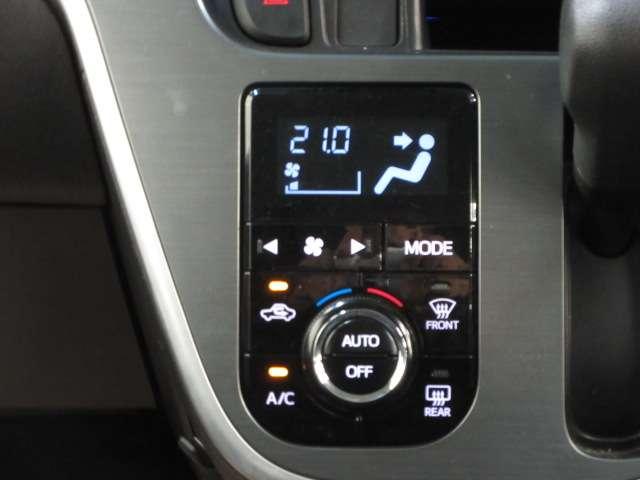 エアコンも装備されています。車内の温度を調整して、より快適にお過ごしいただけます。