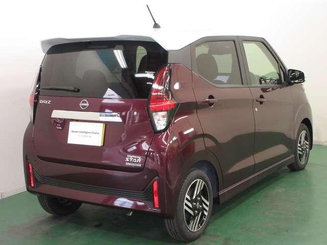 デイズ ６６０　ハイウェイスターＸ　プロパイロット　エディション　スマートキー＆プッシュスタート　ＬＥＤヘッド　レーダークルーズ　盗難防止装置　アイドリングストップ　ＬＫＡＳ　ドラレコ　パワーステアリング　オートエアコン　Ｂカメラ　ワンセグ　メモリーナビゲーション（5枚目）