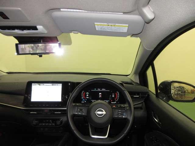 オーラ 1.2 G 90周年記念車 アラウンドモニ LED スマートキー 衝突軽減ブレーキ 試乗車 オートエアコン アルミ メモリーナビ バックカメラ サイドカメラ キーレス アイドリングストップ ETC レーダークルーズ(10枚目)