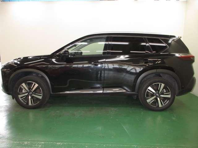 エクストレイル 1.5 G e-4ORCE 4WD 全周囲カメラ・衝突軽減ブレーキ搭載 寒冷地仕様 LEDヘッドランプ ナビTV スマートキー レーダークルーズ LKA キーフリー ETC 4WD アルミホイール メモリーナビ ドライブレコーダー バックカメラ サイドカメラ PS エアB(3枚目)