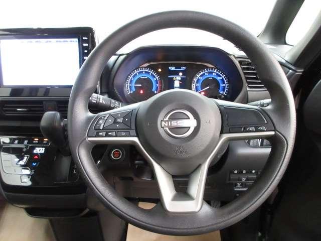 ルークス ６６０　ハイウェイスターＸ　アイスト　衝突被害軽減ブレ－キ　マルチビューカメラ　車線逸脱警報装置　ＬＥＤ　スマートキー　パワーウィンドウ　カーテンエアバック　ドライブレコーダー　ナビＴＶ　バックカメラ　パワステ　オートエアコン（13枚目）