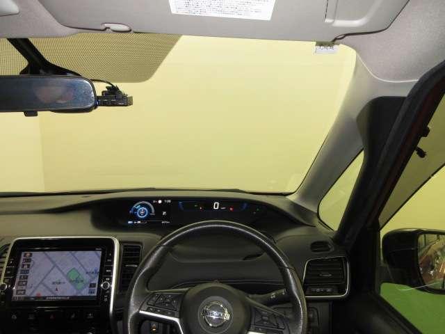 セレナ 1.2 e-POWER ハイウェイスター V 360°カメラ エマジェンシーブレーキ スマキー バックカメラ LED レーンアシスト クルコン ETC ドラレコ Aストップ イモビ フルオートエアコン アルミホイール エアバック メモリーナビ(10枚目)