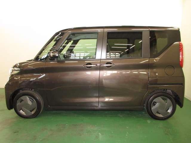 ルークス ６６０　Ｘ　アラモニ　前後衝突軽減ブレーキ　ワンオーナー車　禁煙　車線逸脱防止　スマートキー　キーフリー　ドライブレコーダー　ｉ－ｓｔｏｐ　フルオートエアコン　パワーウインドウ　ＬＥＤ　バックカメラ　盗難防止（3枚目）