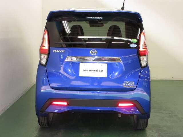 デイズ 660 ハイウェイスターX ブレーキサポート 全周囲カメラ LED ドライブレコーダー イモビライザー インテリジェントキー ETC レーンキープ バックカメラ ナビTV アイドリングストップ オートエアコン デュアルエアバッグ(6枚目)