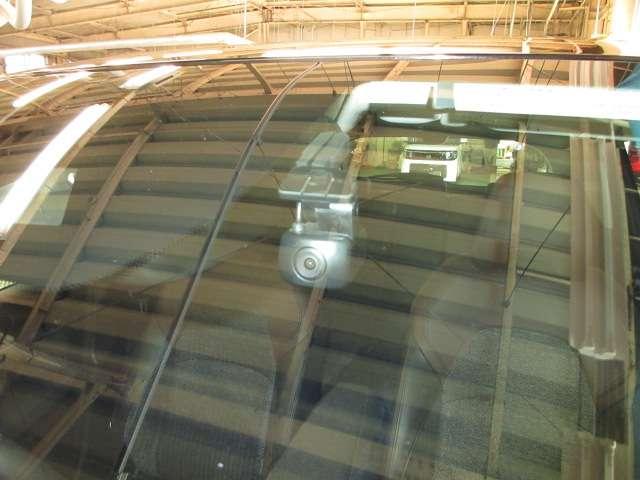 オーラ 1.2 G 自動(被害軽減)ブレーキ LED LKA サイドカメラ ETC ドライブレコーダー カーテンエアバッグ イモビライザー アルミホイール インテリジェントキー パワーウィンドウ フルオートエアコン(16枚目)