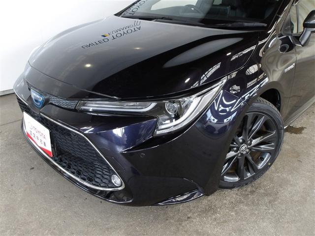 カローラツーリング ハイブリッド　ダブルバイビー　追突軽減ブレーキ　バックモニタ　ＤＶＤ　横滑防止　スマキー　ＬＥＤライト　デュアルエアバッグ　エアコン　オートクルーズ　サイドエアバッグ　ＥＴＣ付　ナビ　ＰＳ　キーフリー　ＡＢＳ　エアバック　ワンオナ（17枚目）