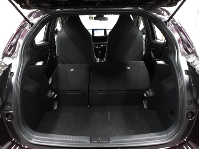 ヤリス ハイブリッドＧ　ＬＥＤライト　フルセグＴＶ　サイドエアバッグ　スマートキ　Ｂモニター　ドライブレコーダー　ＥＴＣ車載器　横滑り防止装置　クルコン　セキュリティアラーム　パワステ　メモリーナビゲーション　キーフリー（16枚目）