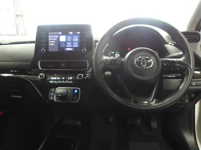 アクア Ｘ　踏み間違い防止　１００Ｖ　イモビ　ナビ　ＬＥＤヘッドライト　スマートキー　横滑り防止機能　キーレスエントリー　オートクルーズ　オートエアコン　ＥＴＣ　カーテンエアバッグ　パワーステアリング　ＡＢＳ（4枚目）