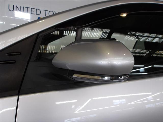 プリウス S DVD視聴可能 LEDヘット 地デジテレビ 盗難防止システム スマキー AC ナビ&TV ドライブレコーダー 横滑り防止システム バックガイドモニター ETC車載器 アルミホイール サイドエアバック(18枚目)