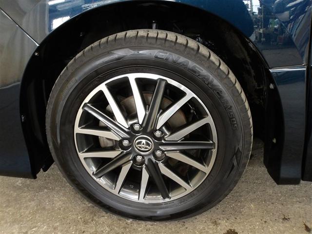 ヴォクシー ZS 煌 地上デジタル 両側パワードア アイドリングストップ車 パワーウィンド 横滑防止 1オーナ DVD可 盗難防止装置 スマートエントリー Bカメラ LEDヘッドライト メモリーナビ 3列シート ETC(19枚目)