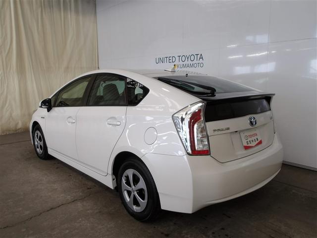 プリウス Ｓ　Ｂモニタ－　フルセグ地デジ　インテリキー　デュアルエアバック　エアＢ　イモビライザー　ＤＶＤ再生可能　ナビＴＶ　ＡＵＴＯエアコン　横スベリ防止　アルミホイール　ＥＴＣ装備　ＡＢＳ　サイドエアバッグ（3枚目）