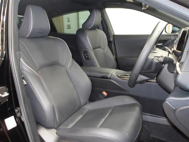 クラウンクロスオーバー Ｇアドバンスド・レザーパッケージ　ＴＳＳ　レザー　フルセグＴＶ　パワーシート　ＬＥＤヘッドライト　クルーズコントロール　Ｂカメラ　オートエアコン　アルミホイル　ワンオーナー　ＥＴＣ付　横滑り防止装置　４ＷＤ　ＴＶ　盗難防止装置　ＡＢＳ（13枚目）