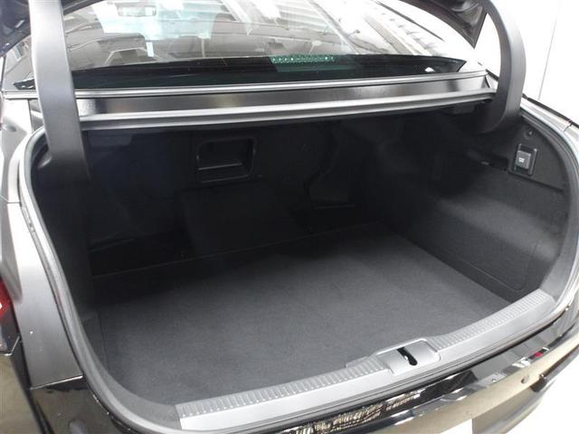 クラウンクロスオーバー Ｇアドバンスド・レザーパッケージ　ＴＳＳ　レザー　フルセグＴＶ　パワーシート　ＬＥＤヘッドライト　クルーズコントロール　Ｂカメラ　オートエアコン　アルミホイル　ワンオーナー　ＥＴＣ付　横滑り防止装置　４ＷＤ　ＴＶ　盗難防止装置　ＡＢＳ（16枚目）