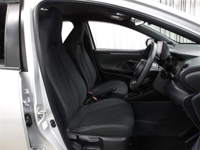 ヤリス Ｇ　バックモニタ－　誤発進抑制機能　ドライブレコーダ　スマートキー　盗難防止装置　横滑り防止機能　キーレス　オートエアコン　メモリーナビ　ＡＢＳ　運転席エアバック　サイドエアバッグ　ナビ　パワーウィンドウ（13枚目）