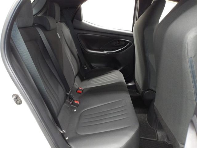 ヤリス Ｇ　バックモニタ－　誤発進抑制機能　ドライブレコーダ　スマートキー　盗難防止装置　横滑り防止機能　キーレス　オートエアコン　メモリーナビ　ＡＢＳ　運転席エアバック　サイドエアバッグ　ナビ　パワーウィンドウ（14枚目）